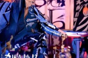 好，用户让我写一篇关于如何申请大V的文章，标题和内容都要写。首先，我需要明确用户的需求。他们可能是一个想在社交媒体或视频平台上成为大V的人，所以需要详细、实用的指导