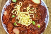 好，用户让我写一篇关于如何在上海申请廉租房的文章，标题已经给出，内容要不少于894个字。首先，我需要明确用户的需求，他们可能是一个上海的居民，或者是在上海工作的人，想要了解申请廉租房的流程和注意事项