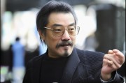 好，用户让我写一篇关于如何申请代理销售的文章，标题已经给出，内容要不少于923个字。首先，我需要明确文章的结构，确保涵盖所有关键点