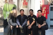 好，用户让我写一篇关于帅哥好友申请怎么发的文章，标题和内容都要写。首先，标题要吸引人，可能用一些鼓励性的词汇，比如轻松搞定帅哥好友申请，轻松增加朋友圈魅力！这样看起来既实用又有吸引力