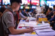 好，用户让我写一篇关于QQ网吧怎么申请的文章，还给了标题和内容的要求。首先，我需要明确用户的需求是什么。看起来用户可能是一个刚加入QQ网吧的新手，或者是一个网吧的管理人员，想要了解如何申请加入