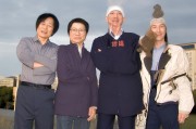 好，用户让我写一篇关于人人墙怎么申请的文章，首先我需要明确文章的结构和内容。标题已经给出，接下来是正文部分，要求不少于919个字