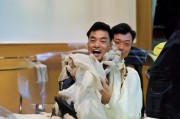 好，用户让我写一篇关于退休返聘申请书的文章，要求有标题和不少于839个字的内容。首先，我需要理解用户的需求。他们可能是一位即将退休的员工，想要申请重新回到公司工作，所以需要一份正式的申请书模板