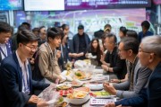 好，用户让我写一篇关于如何申请百度外卖的文章，还给了一个示例标题和内容。首先，我需要理解用户的需求。他们可能是一个想创业或者经营外卖业务的人，或者是百度外卖的商家，想要了解如何申请这个平台