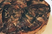 好，用户让我写一篇关于如何用手机申请微信的文章，标题和内容都要写。首先，我需要确定文章的标题，要简洁明了，同时能吸引读者。比如如何用手机快速申请微信，开启你的社交新体验