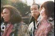 好，用户让我写一篇关于大三申请韩国留学的文章，标题和内容都要写。首先，我需要确定标题，要吸引人又明确。考虑到大三学生可能面临留学申请的困惑，标题可以强调大三如何成功申请韩国留学