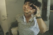 接下来，我要考虑文章的结构。通常，这类文章会分为几个部分，比如了解提成政策、准备材料、沟通技巧等。标题需要吸引人，同时明确主题，所以如何向公司申请提成，从沟通到批准的完整指南应该不错