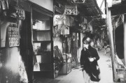 好，用户让我写一篇关于浙里办怎么申请退休的文章，首先需要确定标题。标题要简洁明了，能吸引读者，所以浙里办退休申请指南，简单几步轻松搞定这个标题不错，既说明了主题，又展示了操作的简便性