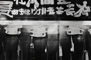 好，用户让我写一篇关于欧洲游学怎么申请的文章，还给了标题和内容的要求。首先，我需要确定标题，要吸引人又明确。可能用欧洲游学申请指南，从选择到录取全解析这样的标题，既涵盖了申请的全过程，又突出了重点