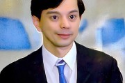 好，用户让我写一篇关于大学怎么申请免修的文章，还给了标题和内容的要求。首先，我需要确定标题，要吸引人又明确。然后，内容部分要不少于826个字，涵盖申请流程、所需材料、注意事项以及成功案例