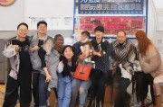 好，用户让我写一篇关于如何申请淘宝的文章，标题和内容都要写。首先，我得确定标题，得简洁明了，又能吸引人。可能用淘宝商家如何快速申请成功？实用技巧分享这样的标题，既说明了主题，又让人觉得有帮助