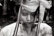 好，用户让我写一篇关于如何申请离婚证明书的文章，还给了标题和内容要求。首先，我需要确定标题，要简洁明了，同时包含关键词。考虑到离婚证明书，可能用如何申请离婚证明书，步骤与注意事项这样的标题比较合适