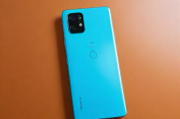 vivo的人工智能助手，vivo XAI，智慧生活新伙伴，vivo XAI，vivo人工智能助手，开启智慧生活新时代，vivo XAI，引领智慧生活新时代的人工智能助手