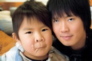 接下来，用户要求写一个标题，我得想一个吸引人的标题，比如来疯直播如何申请？步骤详解或者如何成功申请来疯直播？这样的标题