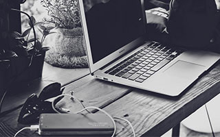 好，用户让我写一篇关于车辆怎么申请检验标志的文章，先写标题，再写内容，内容不少于975个字。首先，我需要明确检验标志是什么，它有什么作用，以及申请的流程是怎样的