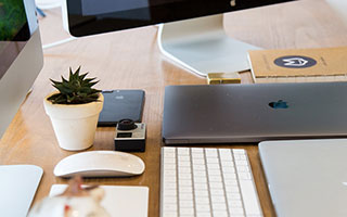 好，用户让我写一篇关于广东财产保全怎么申请的文章，先写标题，再写内容，内容不少于939个字。首先，我需要确定文章的结构。通常，这样的文章可以分为引言、步骤说明、注意事项和结论几个部分